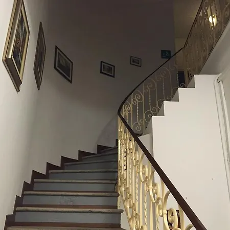 Plinio 호텔 레노