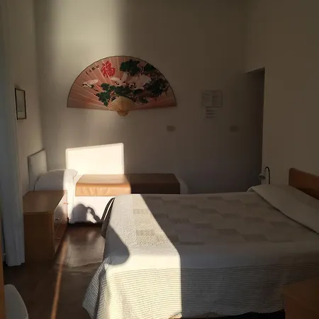 Szálloda Plinio 2*