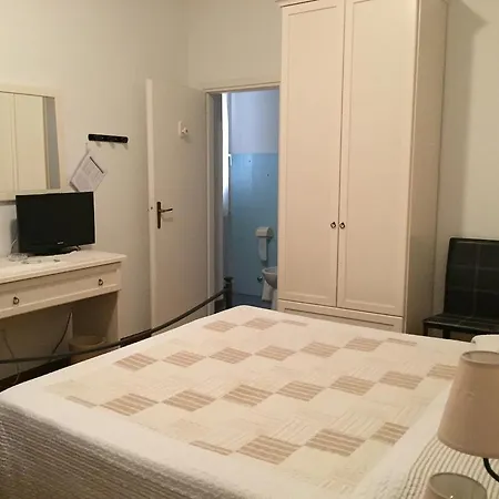 Szálloda Plinio 2*